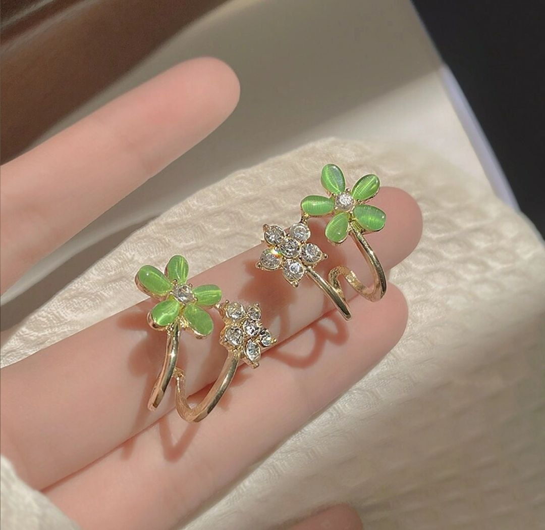 DOUBLE FLOWER GREEN EARRINGS  (JE-19)